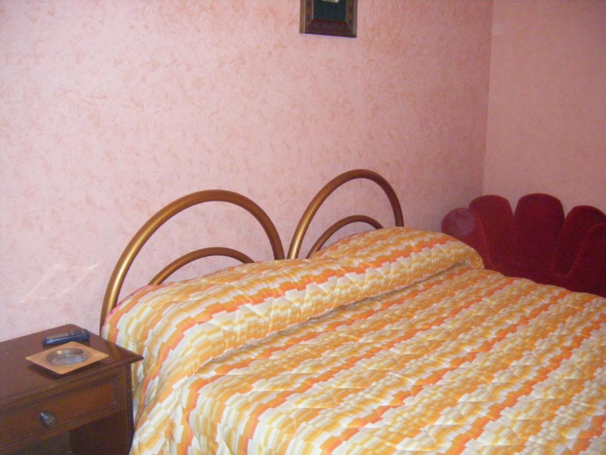 Villa Robinia Massafra Ngoại thất bức ảnh